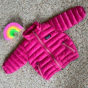 Patagonia down sweater for baby girl! 💞
